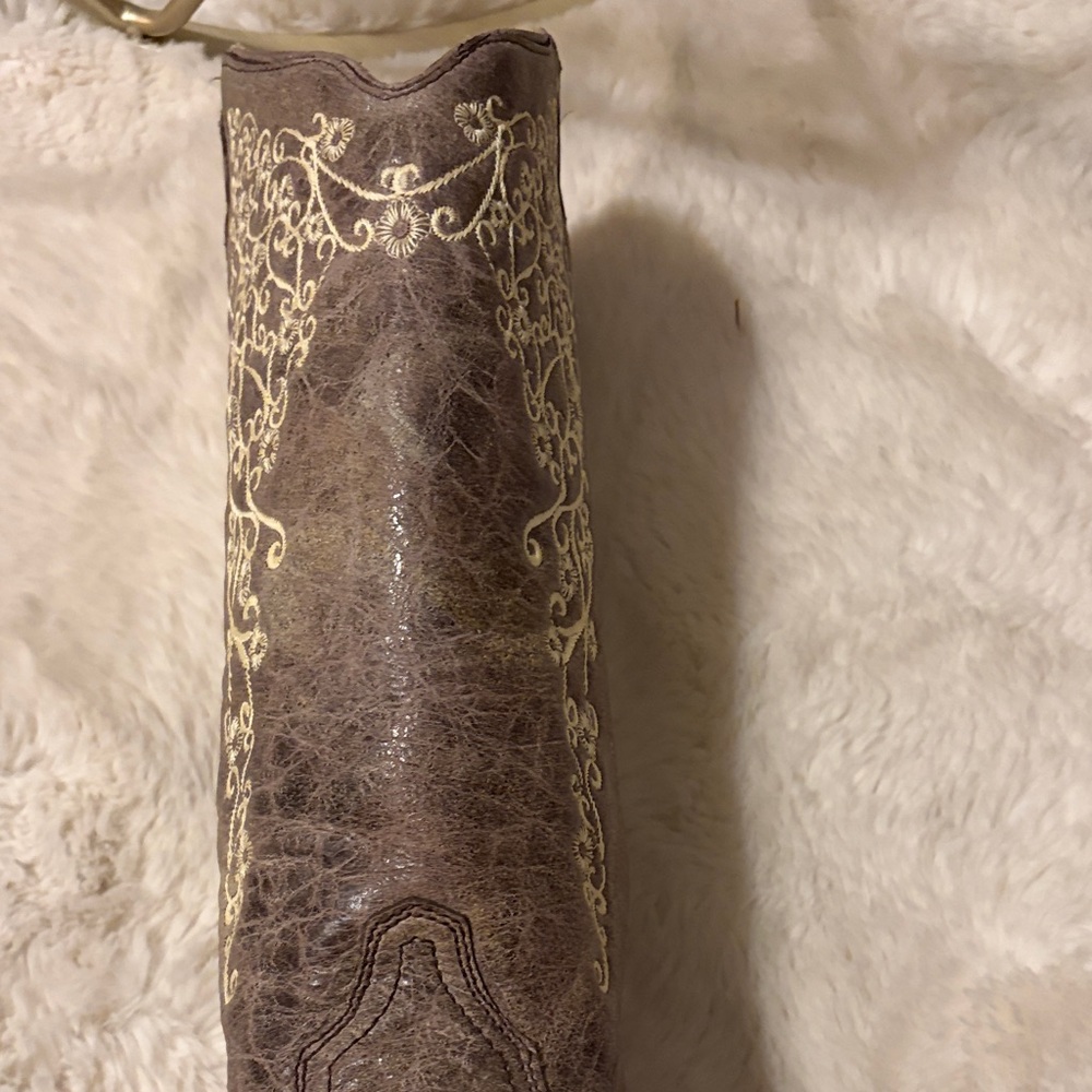 Corral Brown Distressed with Bone Embroidered Boots - Snip Toe - Picture 9 of 12